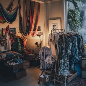 Beehive Art-icle Rare